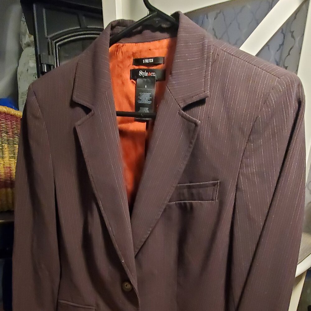 Lovely brown blazer/suit jacket